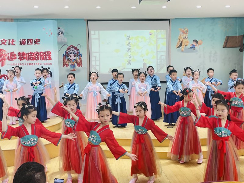 小童故事：开启智慧学习新时代