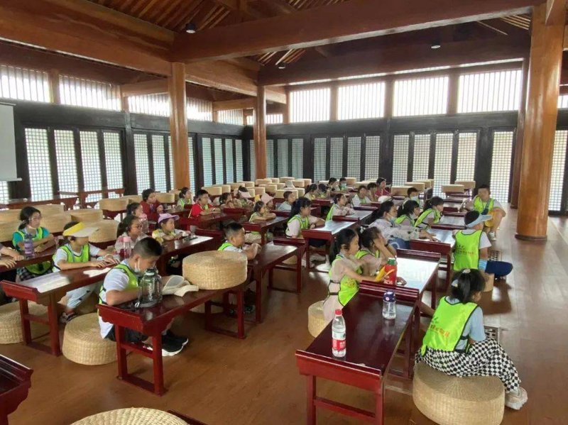 传统文化培训在现代教育中的崭新尝试
